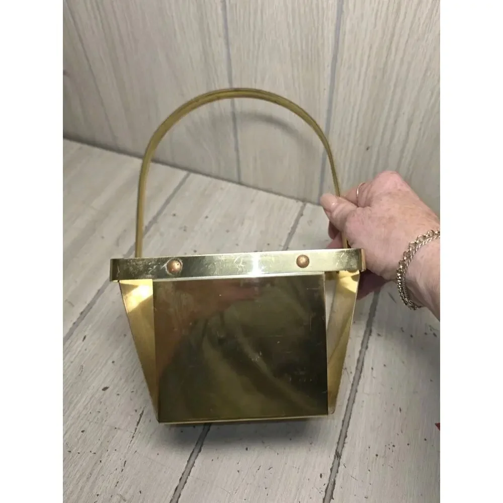 Vtg Brass Berry Basket W/ Handle Spring Decor Cottage Core Farmhouse Regency